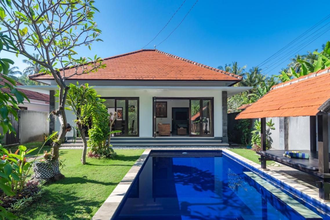 Villas Anna Bali Ловина Экстерьер фото