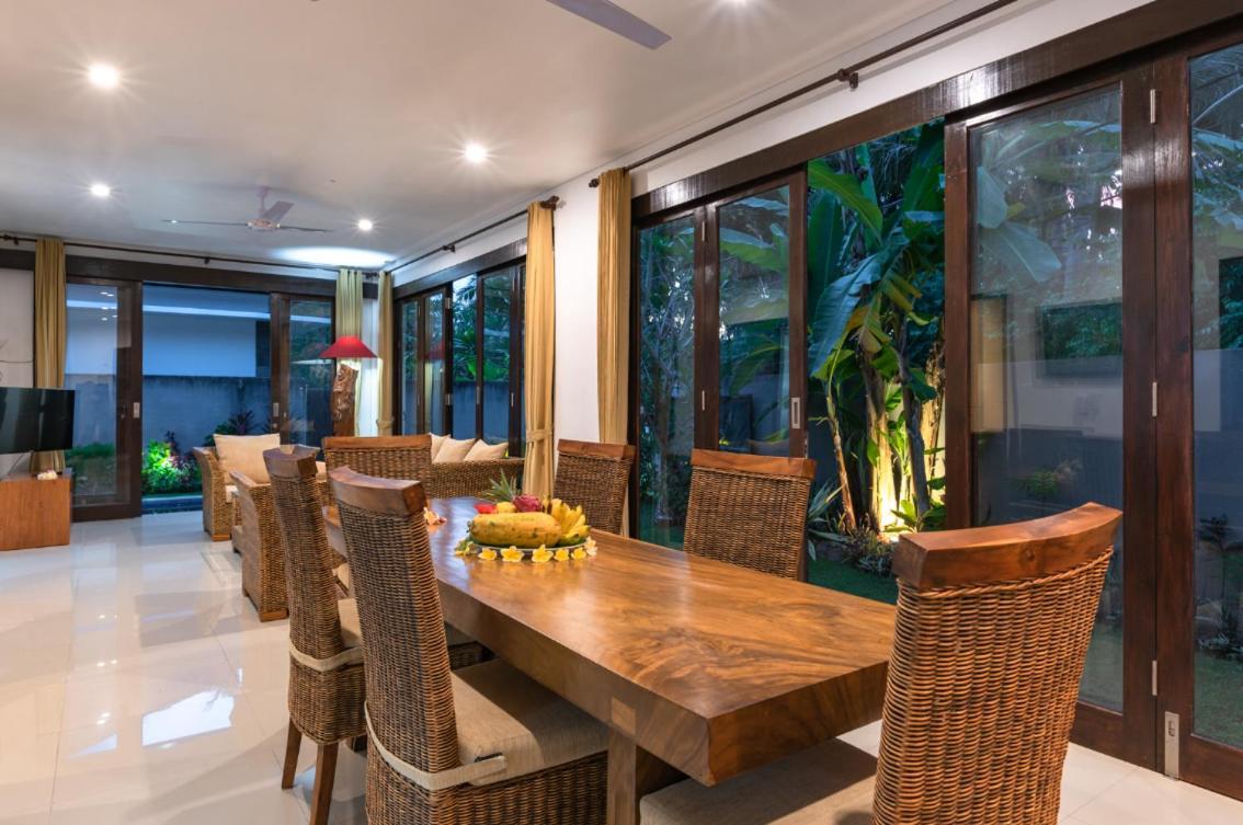 Villas Anna Bali Ловина Экстерьер фото